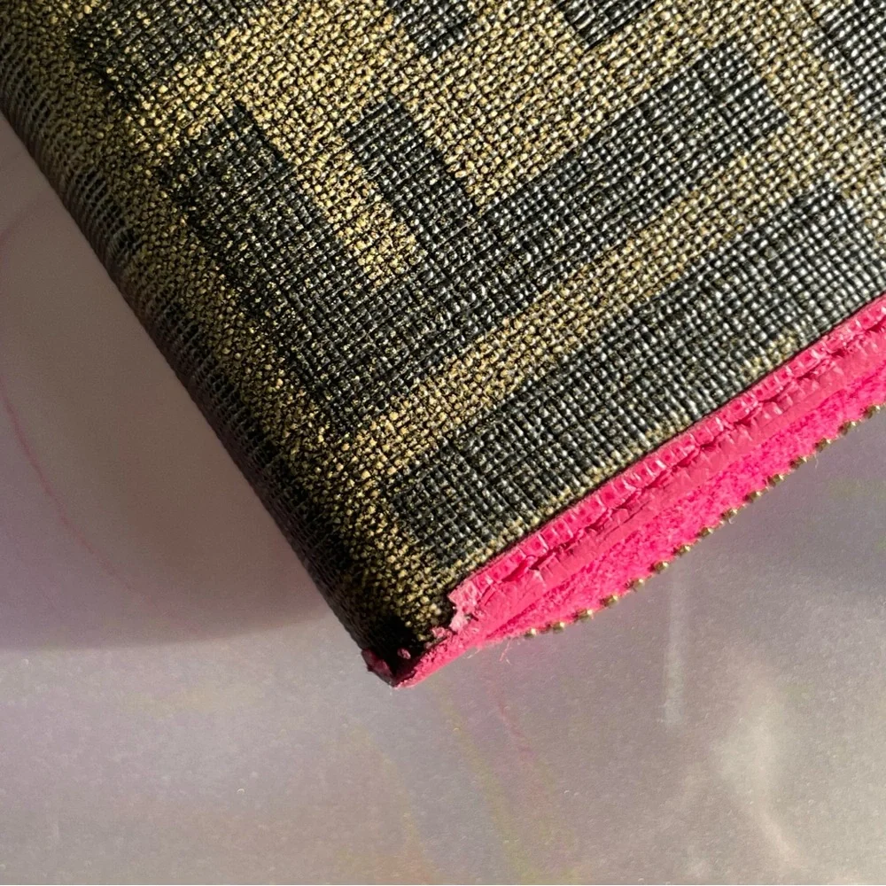 Authentic Fendi Zucca Zip Around Wallet Brown Canvas Pink Trim Italy - Picture 5 of 10
